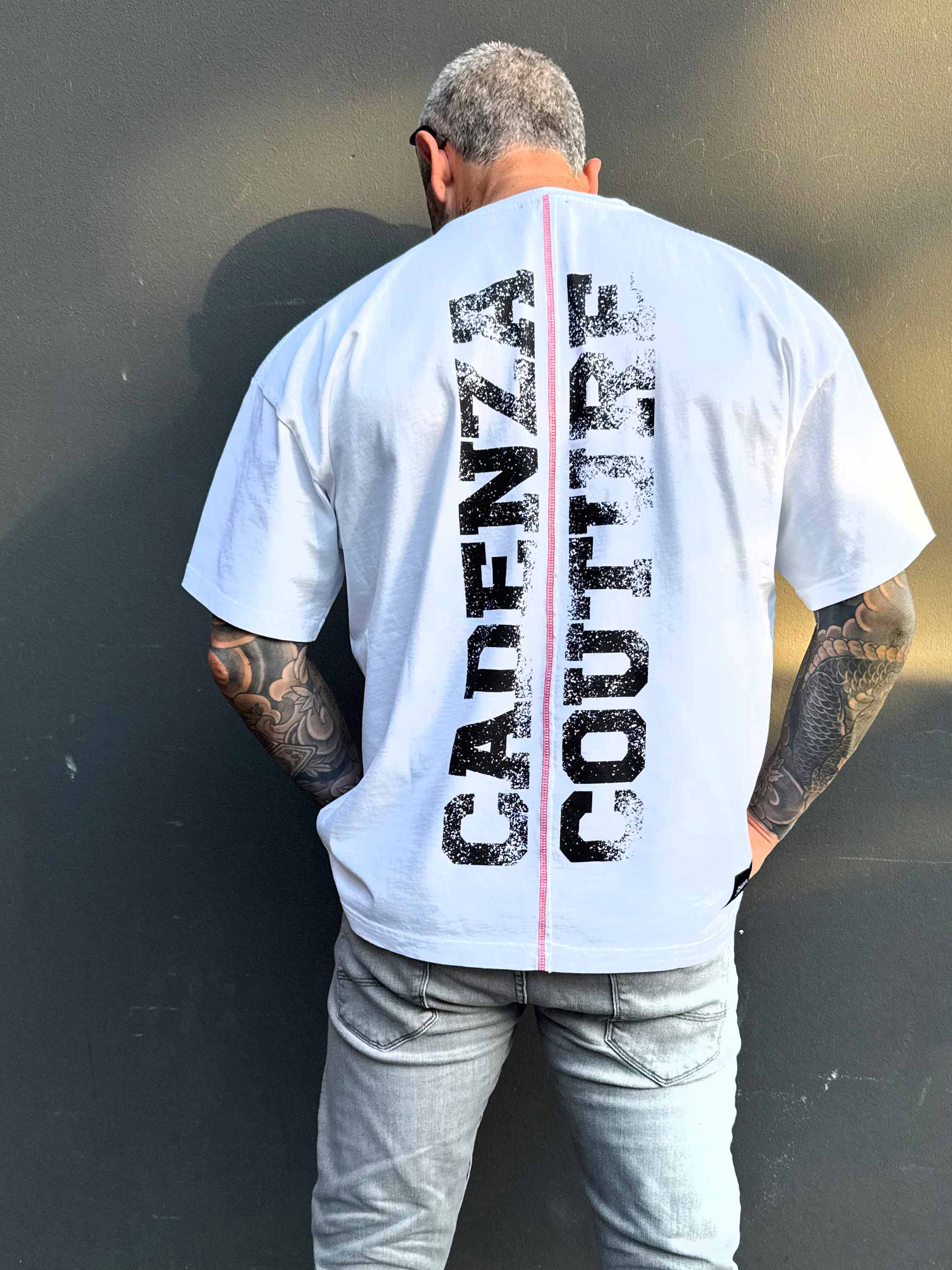T-SHIRT - RAVE INTO LOVE