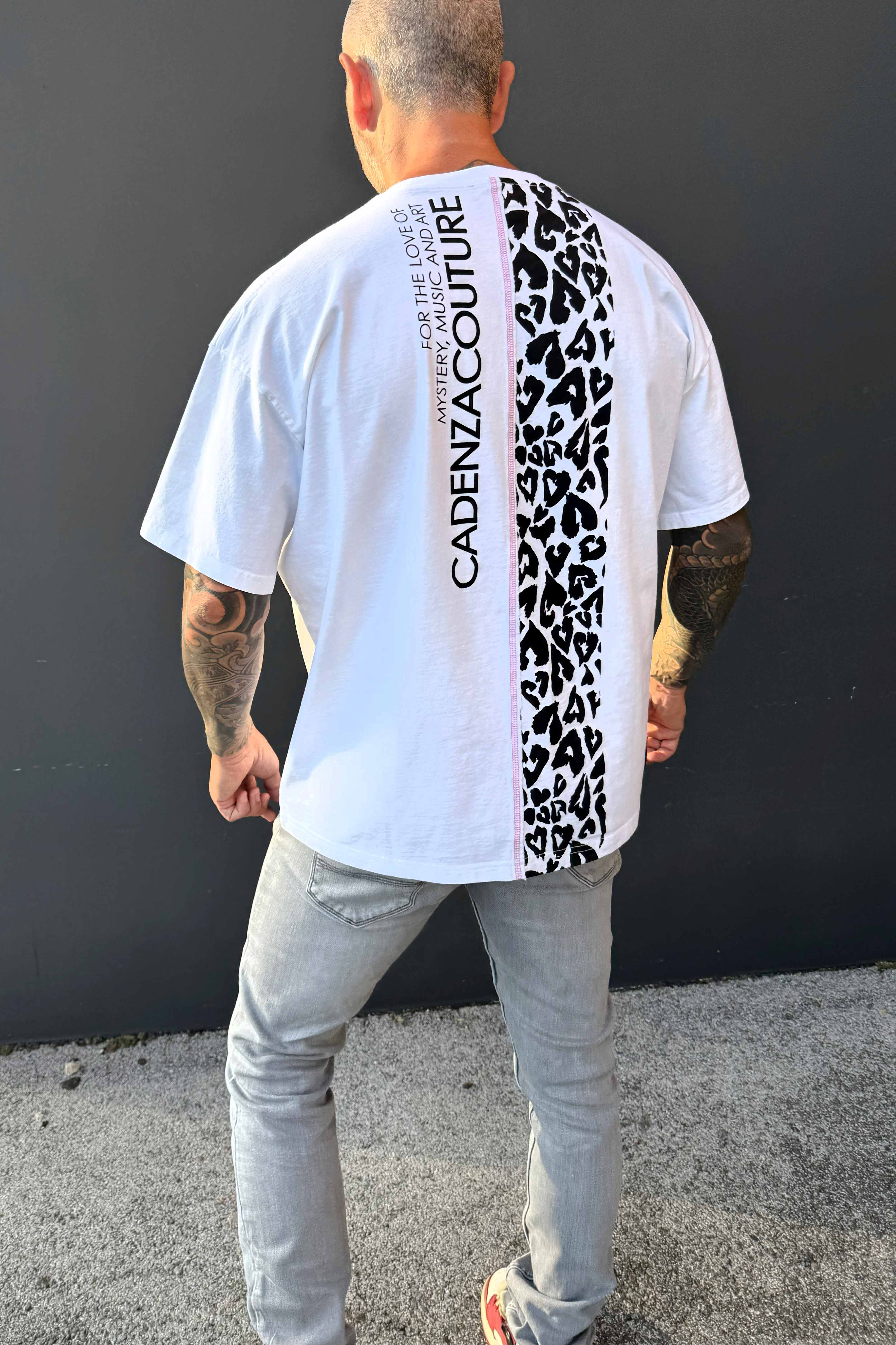T-Shirt – VINYL LEO – Cadenza